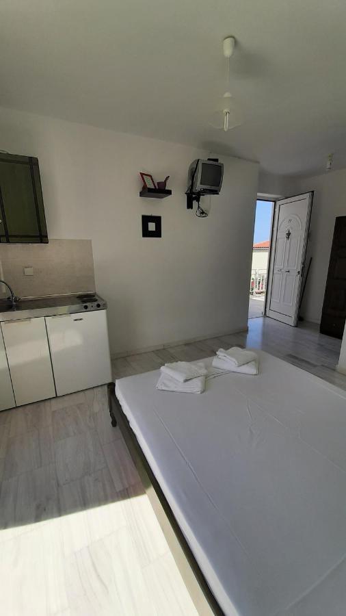Alkioni Studios Vatera Luaran gambar